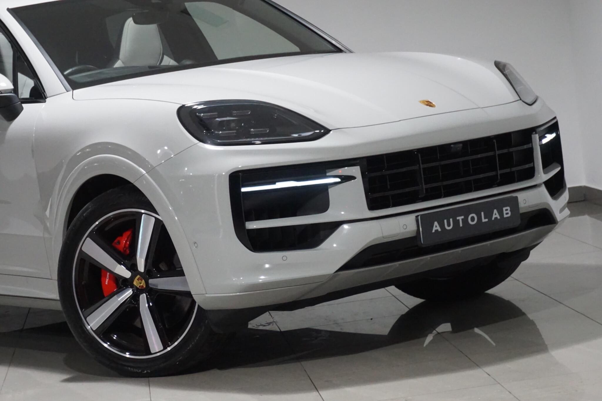 Porsche Cayenne 4.0T V8 S SUV 5dr Petrol TiptronicS 4WD Euro 6 (s/s) (474 ps)